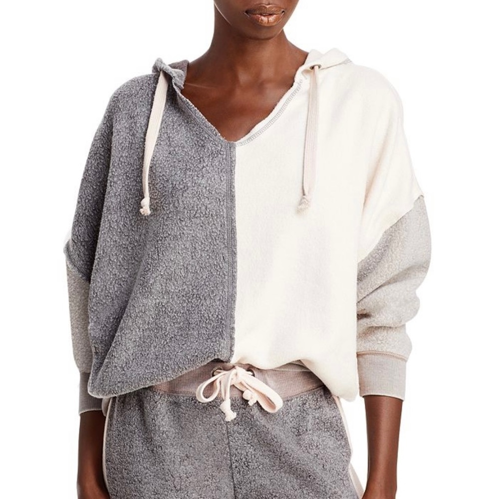 Vintage Havana Women’s soft colorblock hoodie